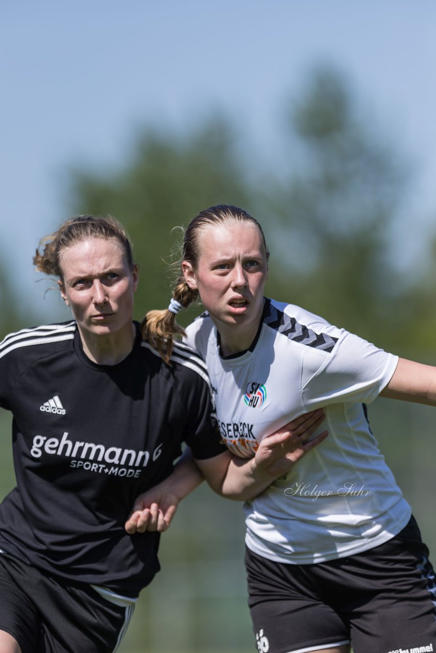 Bild 261 - F SV Henstedt Ulzburg - SV Fortuna Boesdorf : Ergebnis: 3:1